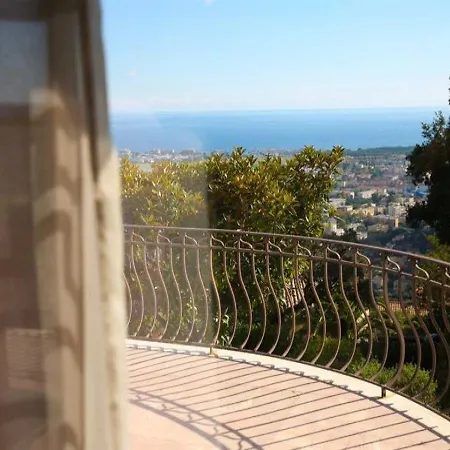 Tatil Evi House Mandelieu, Colline Du Capitou, Avec Une Vue Mer Imprenable *